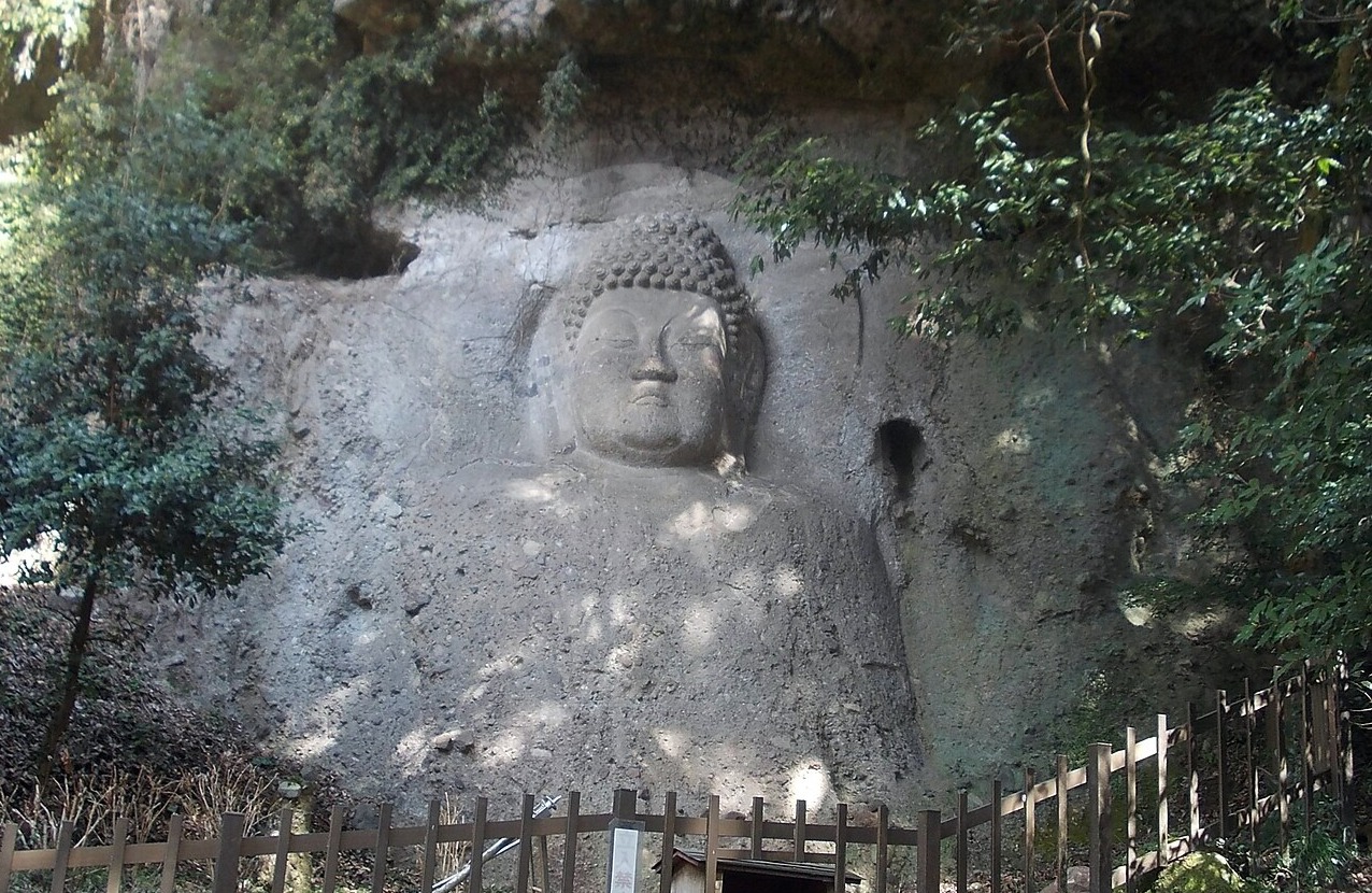 大分県・豊後高田市の寺「熊野磨崖仏」