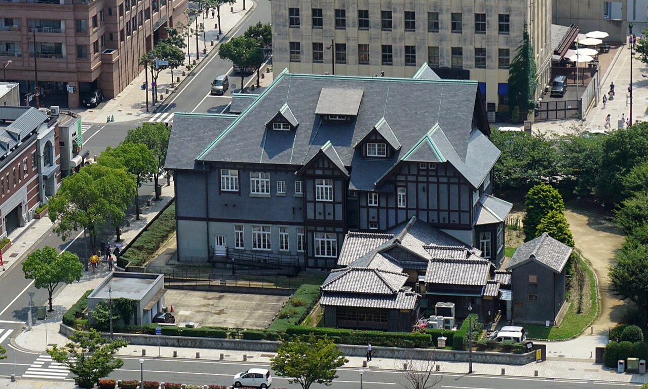 福岡県・北九州市門司区の史跡「旧門司三井倶楽部」