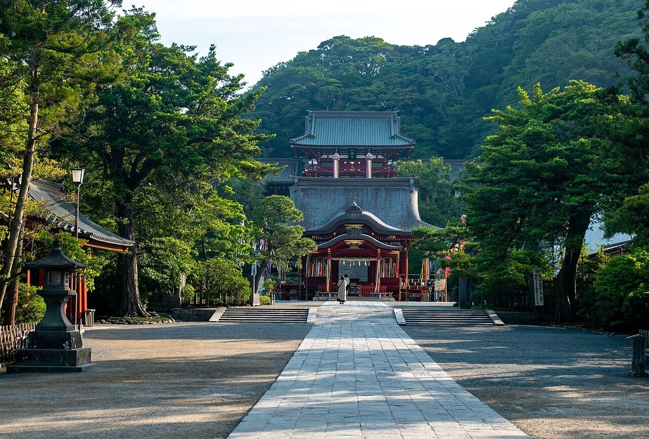 鶴岡八幡宮